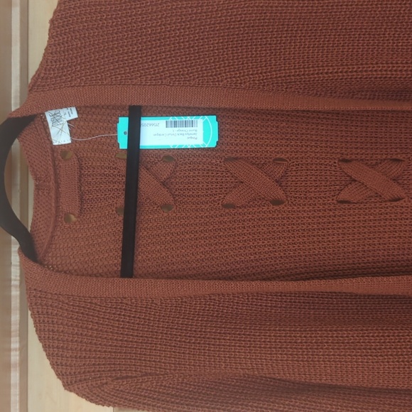 Pinque NTW burnt orange sweater - Picture 2 of 3